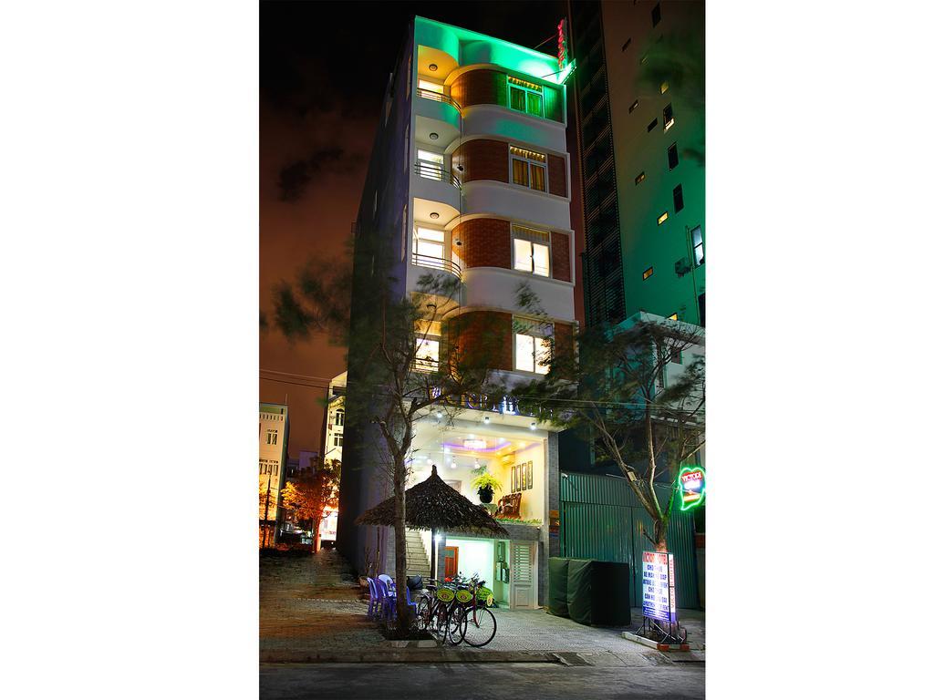 Victori Hotel Danang Exterior photo
